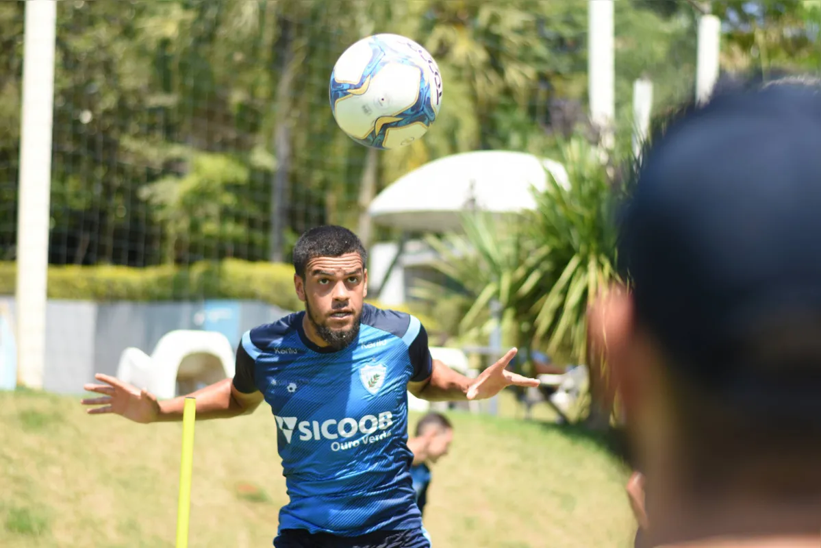 Augusto: "Precisamos ir para cima do adversário, que é assim que o torcedor quer"