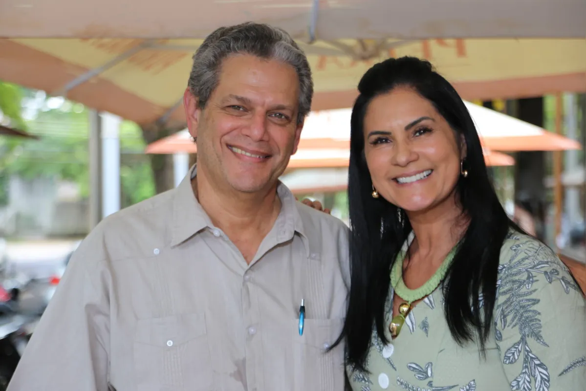 O ex-prefeito Silvio Barros e sua esposa Bernadete Barros  