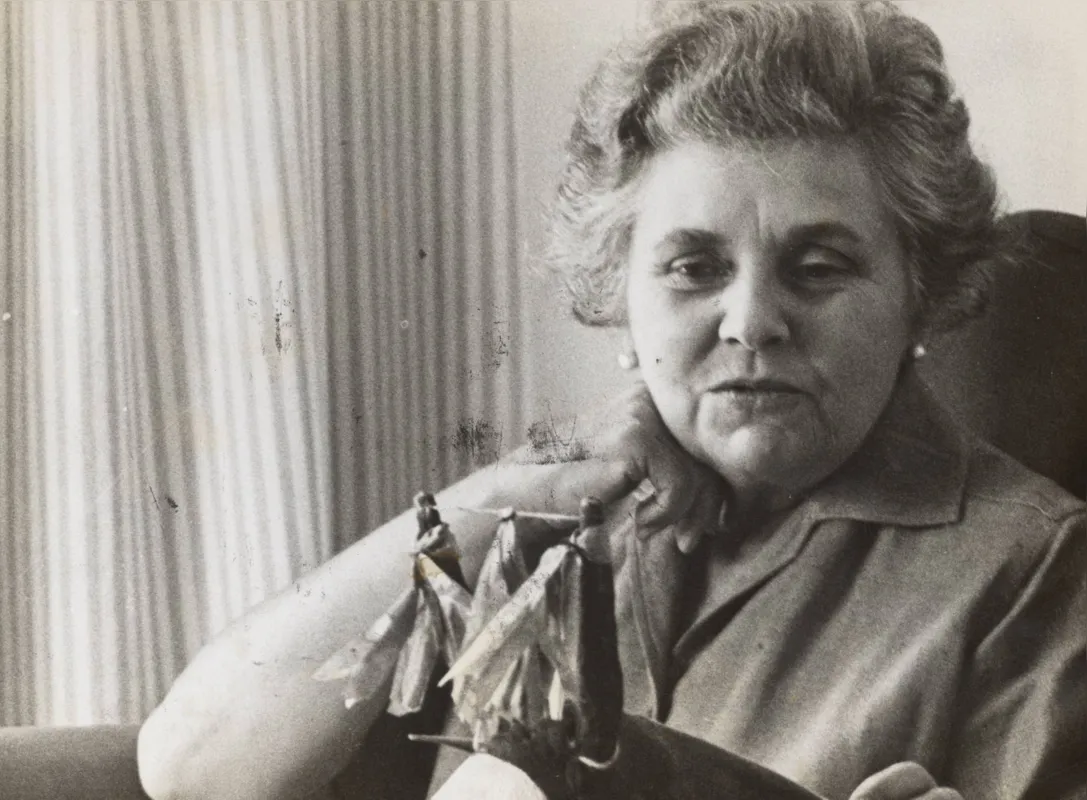 Escolha de Elizabeth Bishop como homenageada da Flip causou polêmica no meio literário por causa do apoio, ainda que discreto, que a autora externou ao golpe de 1964 