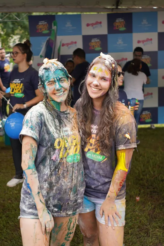 Bianca Mafra (Enfermagem), Maria Fernanda Carbelo (Farmácia)