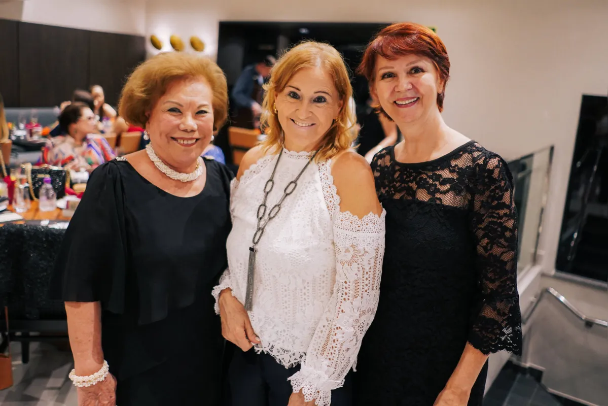 Mitui Martins, Felicia Watanabe e Silvia Negreiros