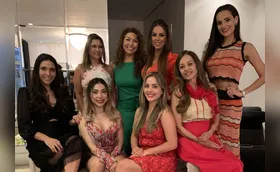 Confraternização de amigas