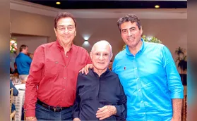 No aniversário do monsenhor