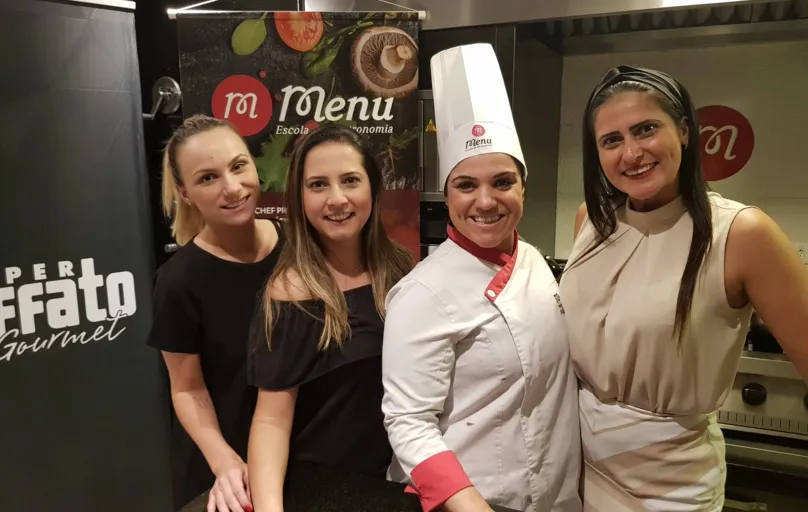 Os participantes Roberta Labrotta, Vanusa Baron, chef Ana Paula Lopes (Menu) e Vanessa Martins 