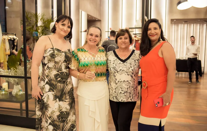 Marcia Majowski, Marisol Chiesa, Rosina Majowski e Luciana Oliveira