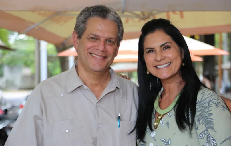O ex-prefeito Silvio Barros e sua esposa Bernadete Barros  