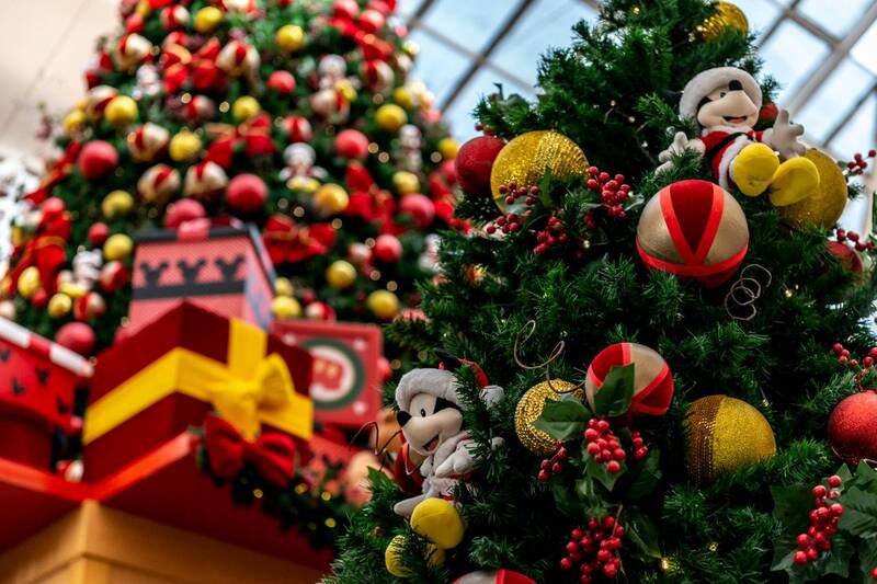 Natal Literário: 10 livros para presentear seus amigos e familiares 6 Resultado de imagem para natal lendo"