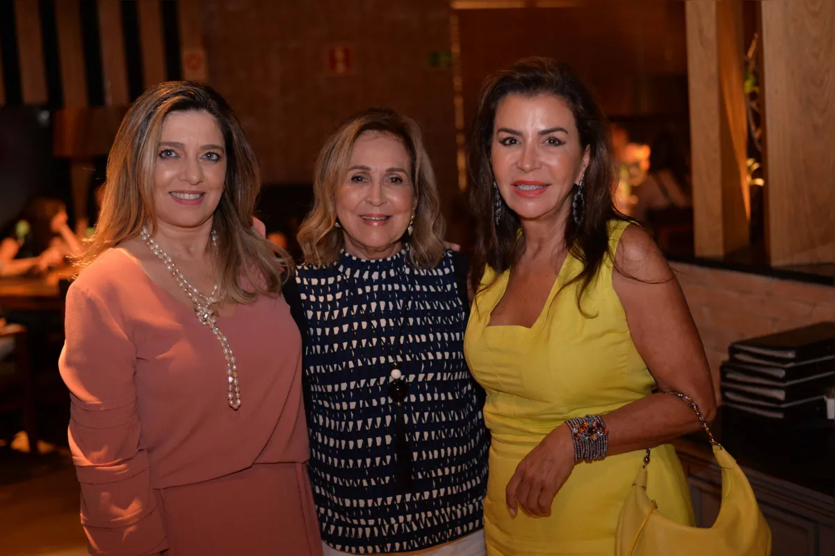 Paula Albuquerque, Vera Camargo e Silvia Veras