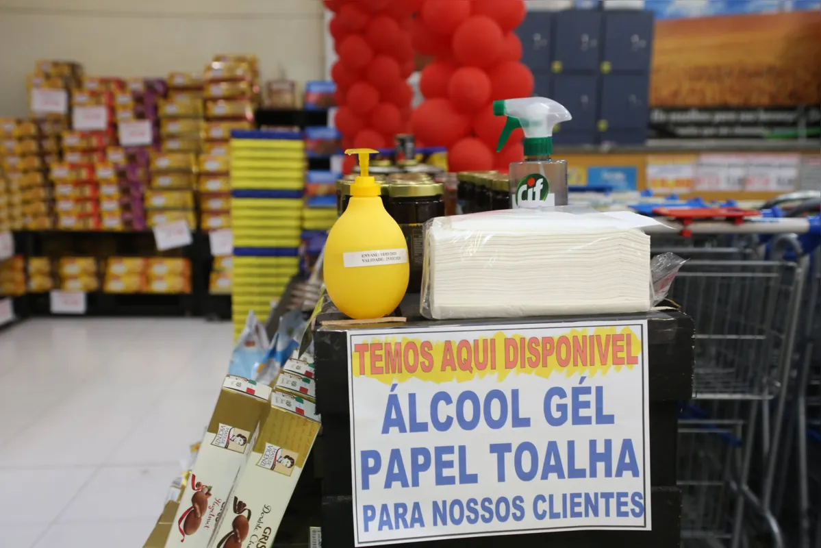 Imagem ilustrativa da imagem #A CIDADE FALA Disponível