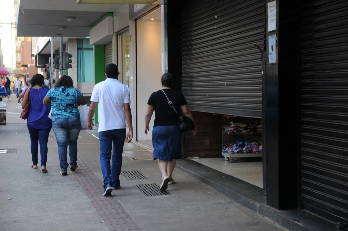Imagem ilustrativa da imagem Acil defende a abertura do comércio em Londrina nesta segunda-feira