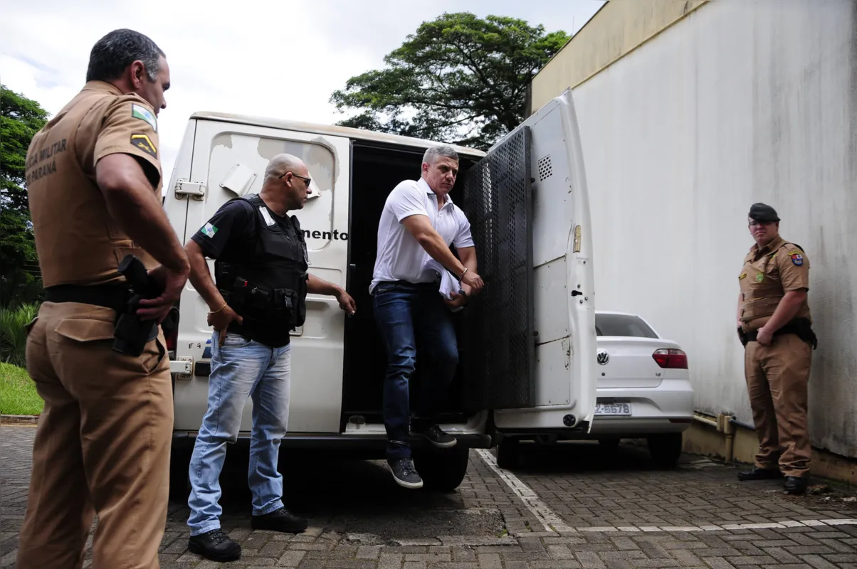 Imagem ilustrativa da imagem Auditores fiscais afastados pela Publicano custam R$ 142 milhões aos cofres do Paraná