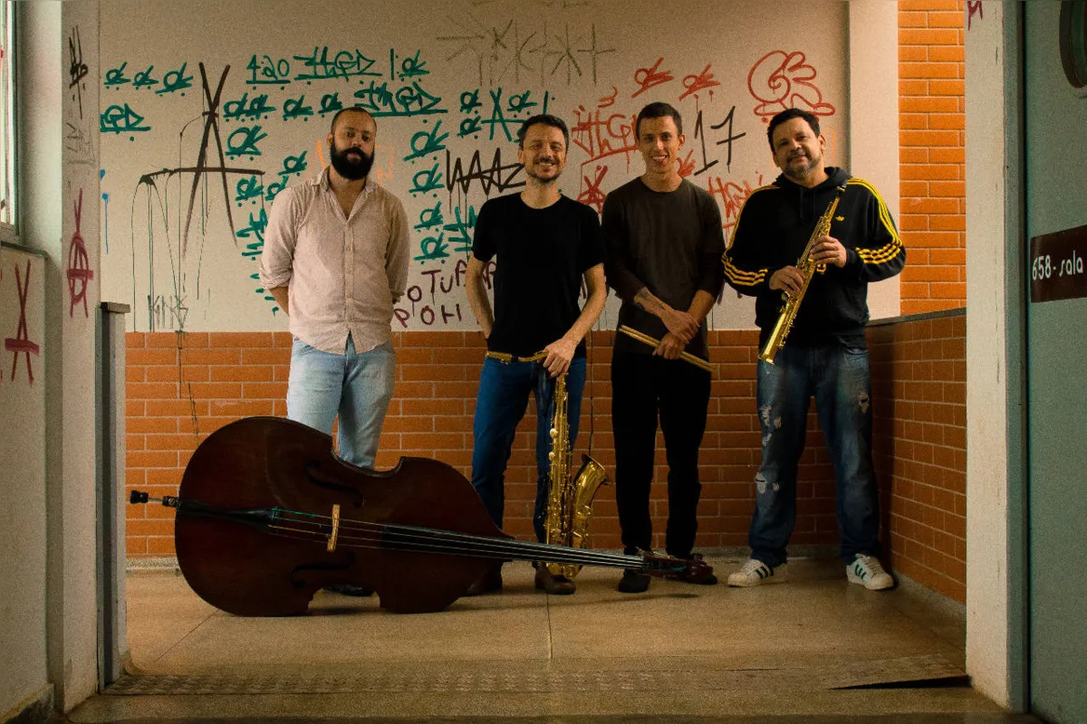 Banda mut657: projeto musical segue o conceito 'harmolodics', no qual a harmonia da música não é definida a priori, mas acontece como resultado da soma das linhas melódicas improvisadas