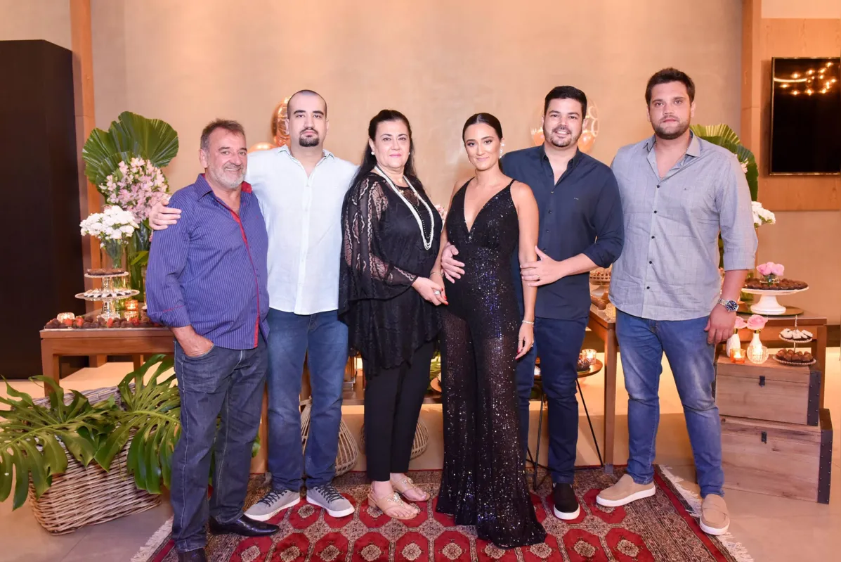 Mário Martins, Theodoro, Meiry, Bruna, Luiz Bolognesi Filho e Marinho Martins