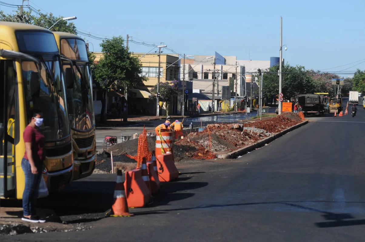 Imagem ilustrativa da imagem Com menos circulação de carros, obras de mobilidade avançam em Londrina