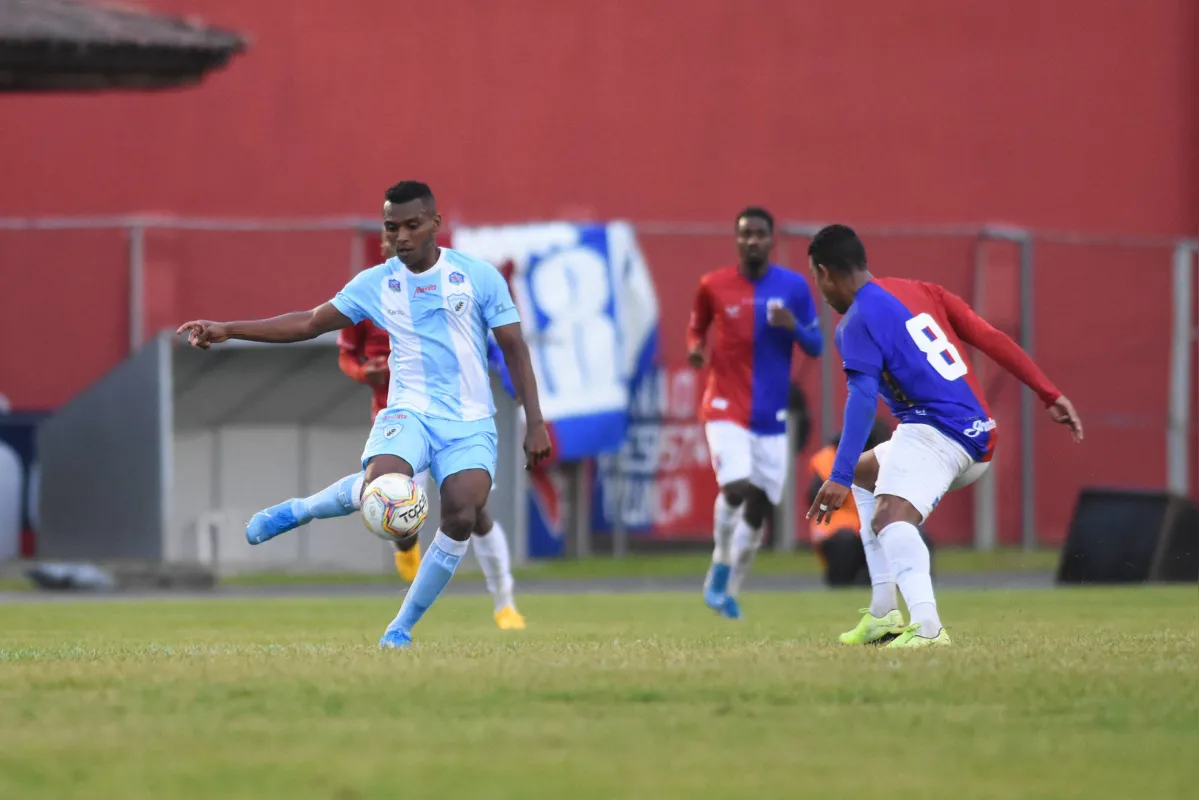 Volante Rafael Assis foi um dos melhores em campo em Curitiba e foi elogiado pelo técnico Alemão 