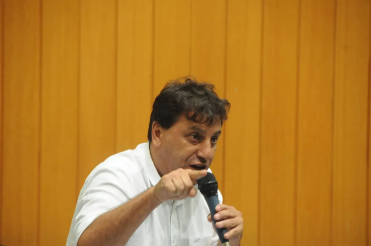 Imagem ilustrativa da imagem Comércio local poderá estender horário sem consultar sindicato