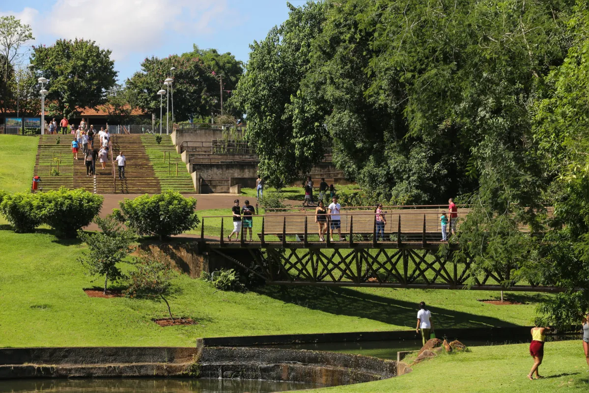 Para a especialista, mais pessoas estão buscando ambientes naturais, ciclovias, praças e parques para recreação ao ar livre