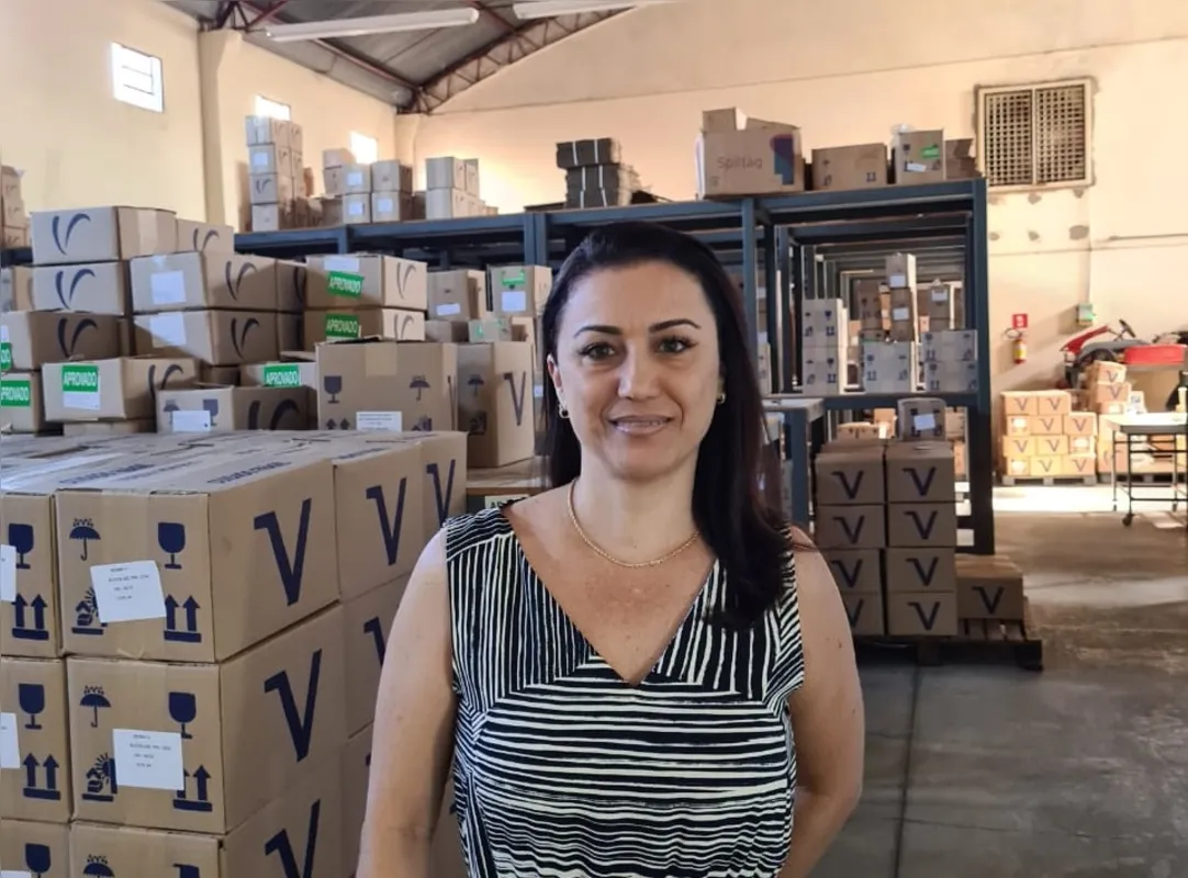 Com a demanda de cosméticos congelada, a fábrica de Daniela Barion se dedicou à fabricação de álcool em gel