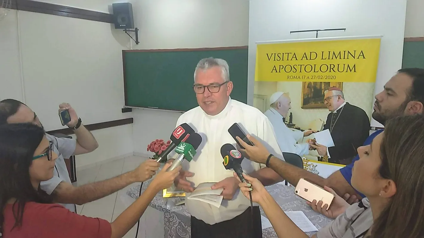 Dom Geremias, que é o presidente do Regional Sul 2, foi o responsável por fazer um discurso ao papa.