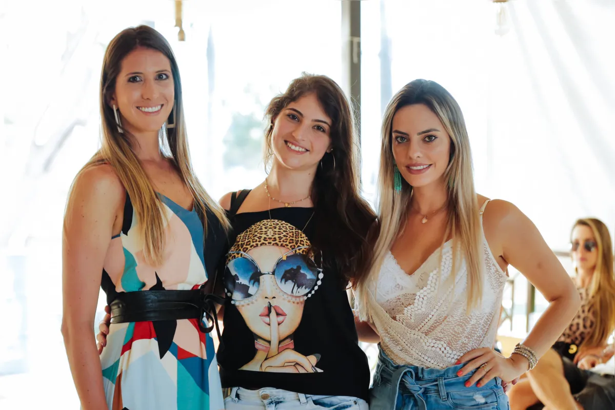 
Danielle Barioni, Ana Beatriz Baggio e Débora Basso