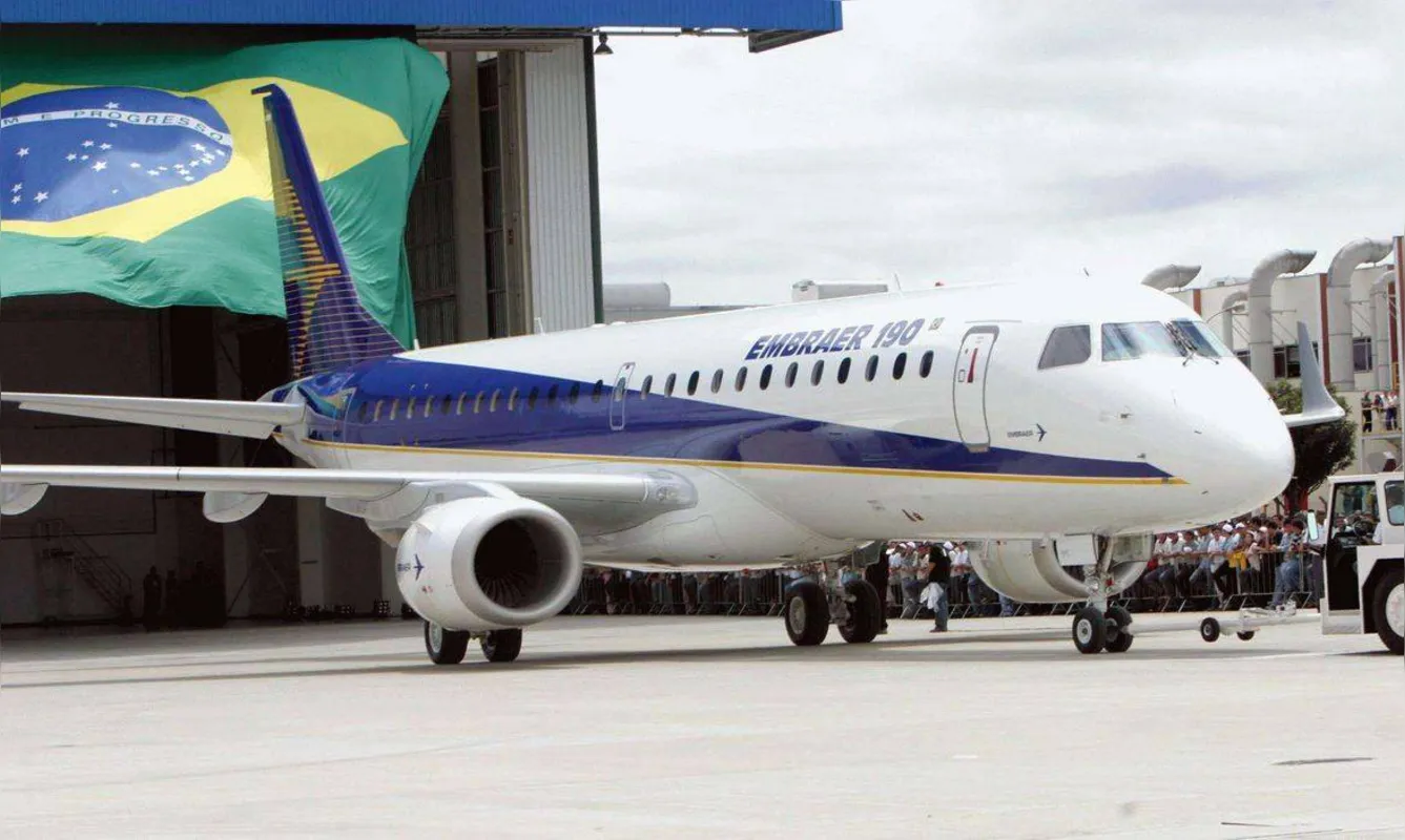 Imagem ilustrativa da imagem Embraer acusa Boeing de romper acordo e exige compensação dos americanos