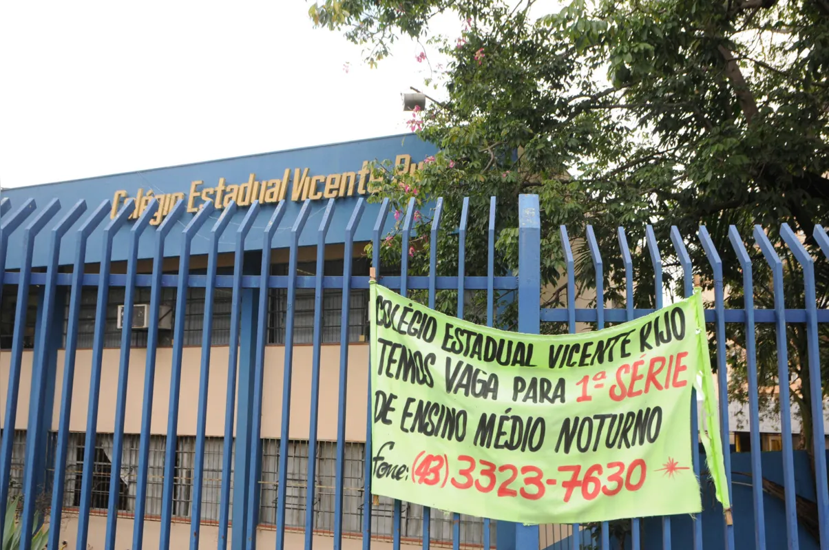 Mais de 1 milhão de alunos retornam às aulas nesta quarta-feira (5)