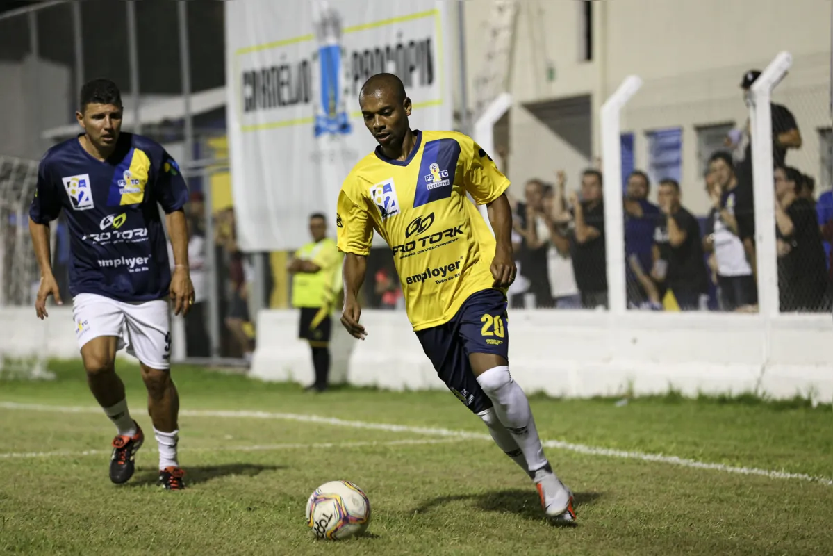 Volante participou das comemorações dos 25 anos do PSTC, no estádio Ubirajara Medeiros, em Cornélio Procópio