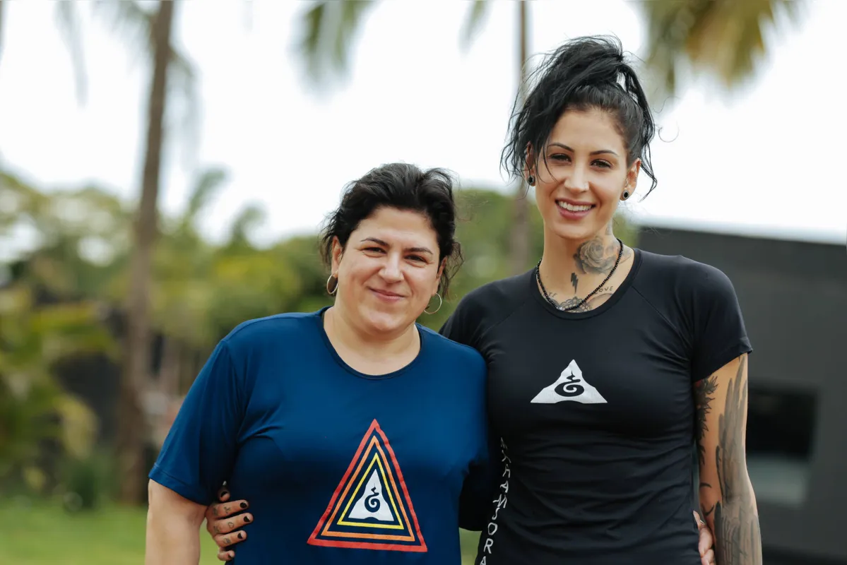 Ercília Cruz e Paty Oliveira