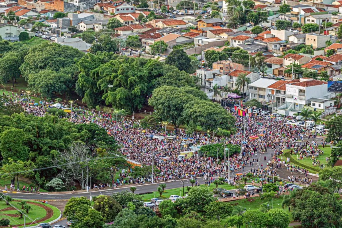 Imagem ilustrativa da imagem Folia em Londrina