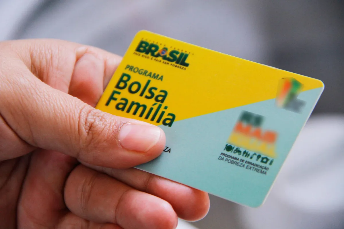 Desde o ano passado, por falta de dinheiro, o governo passou a controlar a entrada de beneficiários no Bolsa Família 