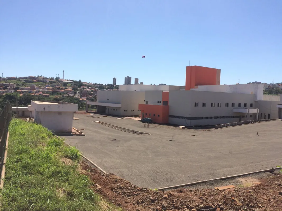 Projeto prevê a construção de três blocos; hospital terá 33 vagas de UTI 