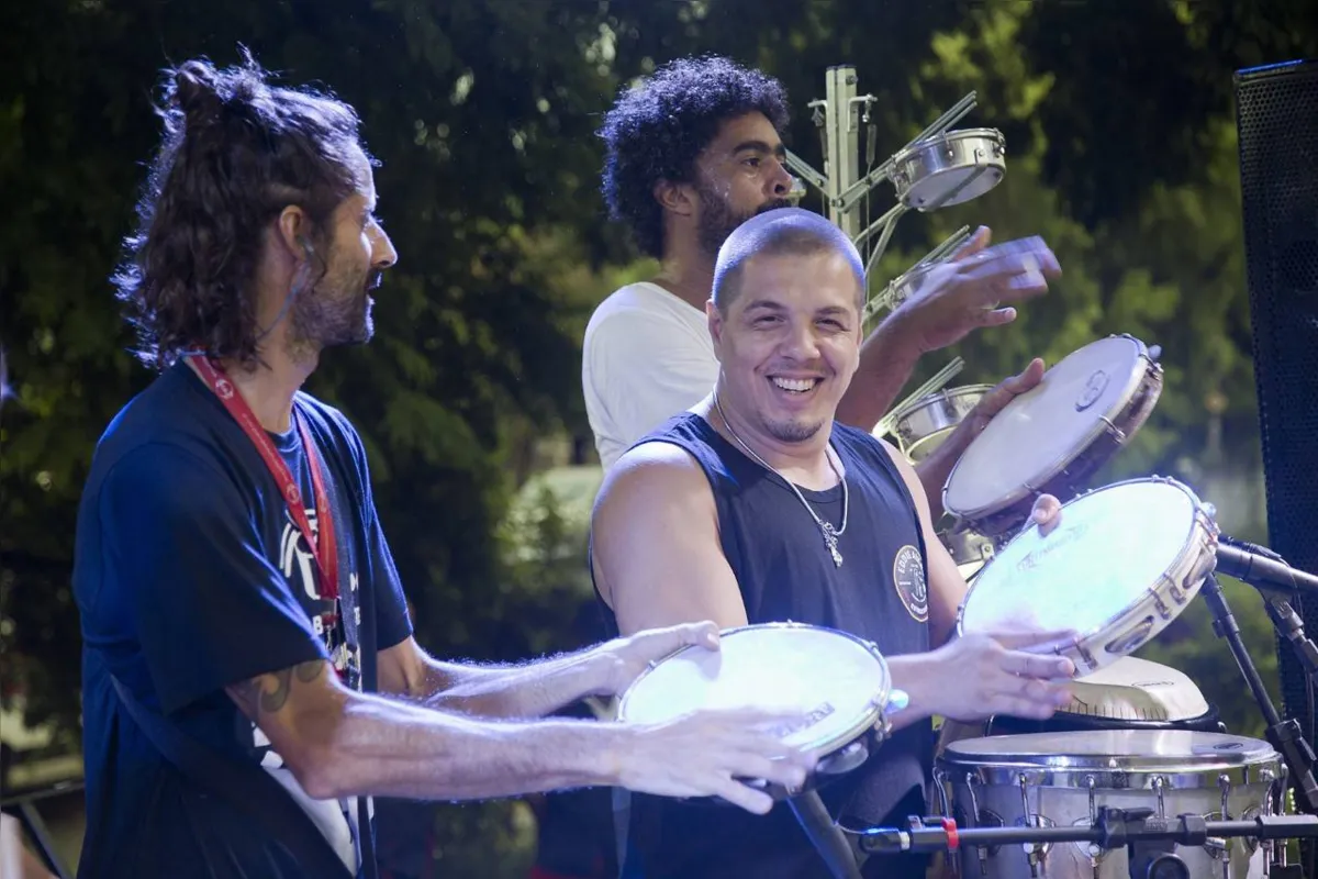 Marcelo Siqueira, ritmista: "Em São Bernardo, vivíamos muito o samba, o carnaval passava na rua de baixo da minha casa"