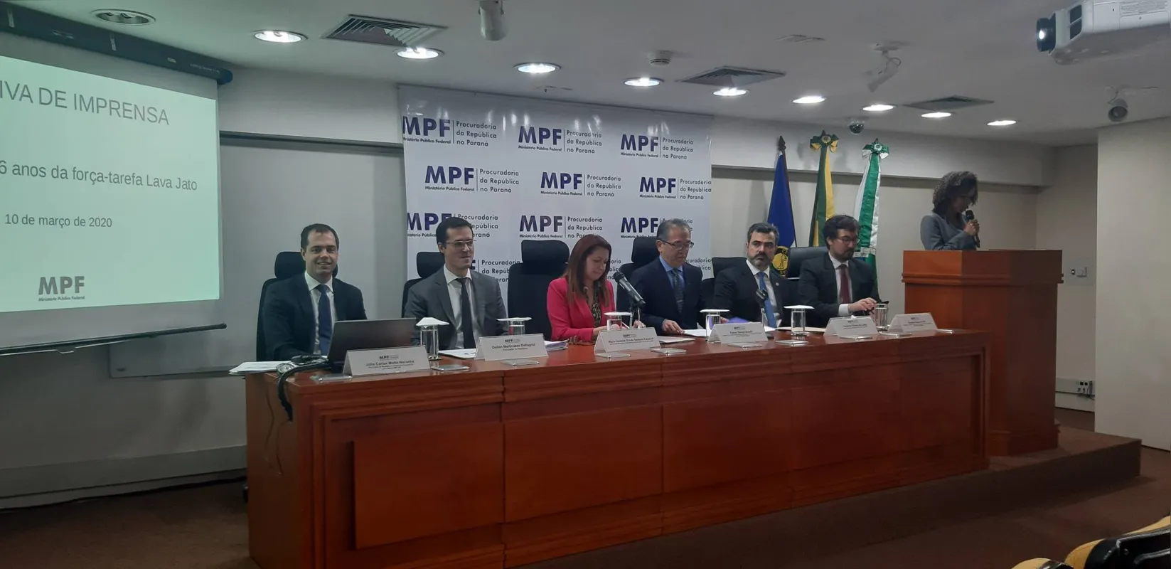 Imagem ilustrativa da imagem Lava Jato cobra "esforço maior" do Congresso e STF no combate à corrupção