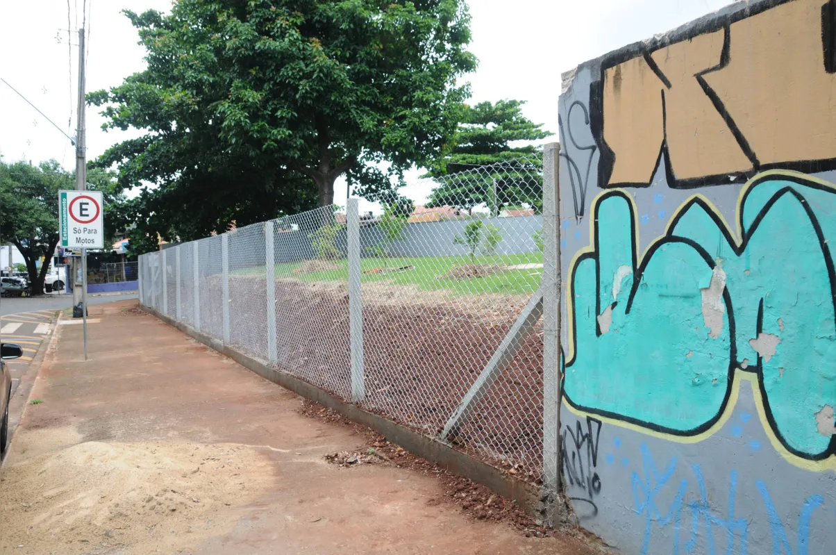 Imagem ilustrativa da imagem Mais de 42 mil alunos retornaram às aulas na rede municipal