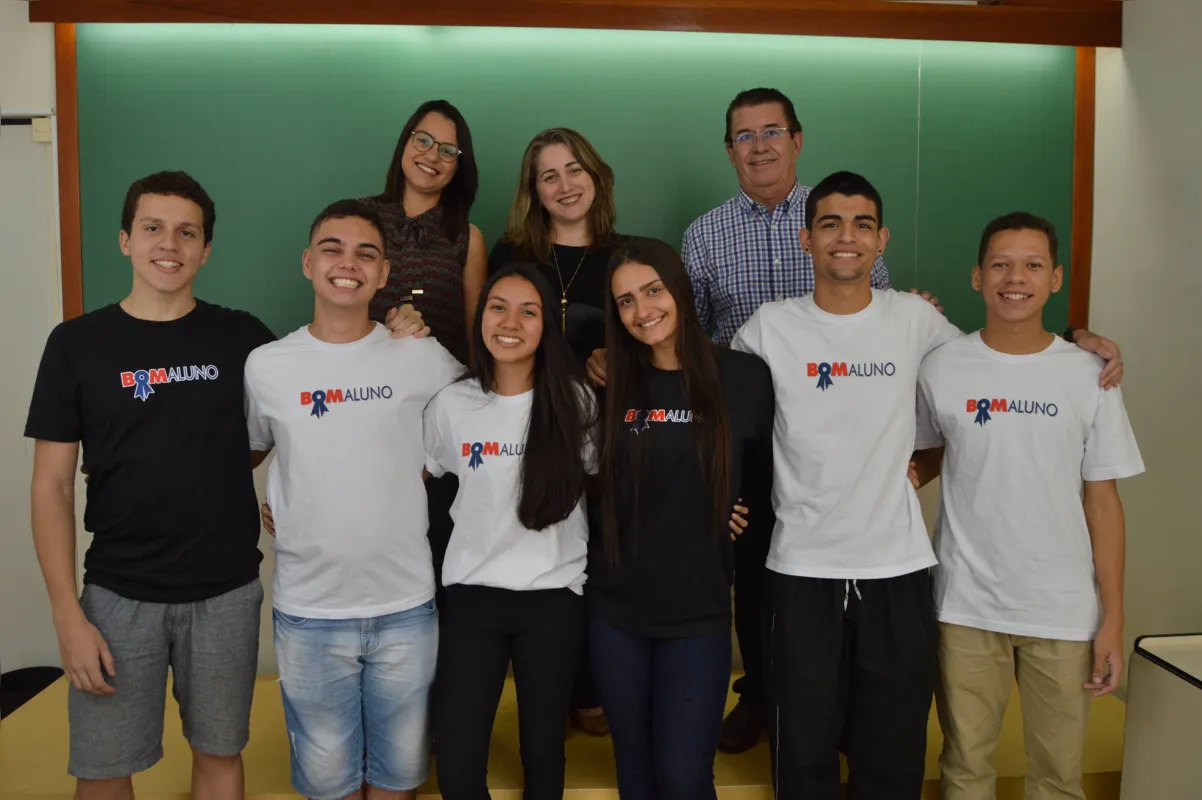 Imagem ilustrativa da imagem Nota 10 para o Instituto Bom Aluno de Londrina