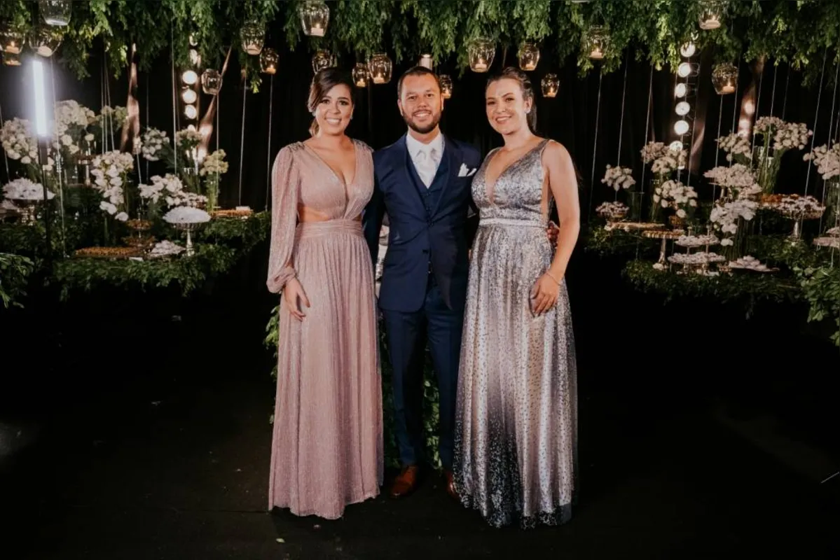 Mariana, Bruno e Carolina Lopes