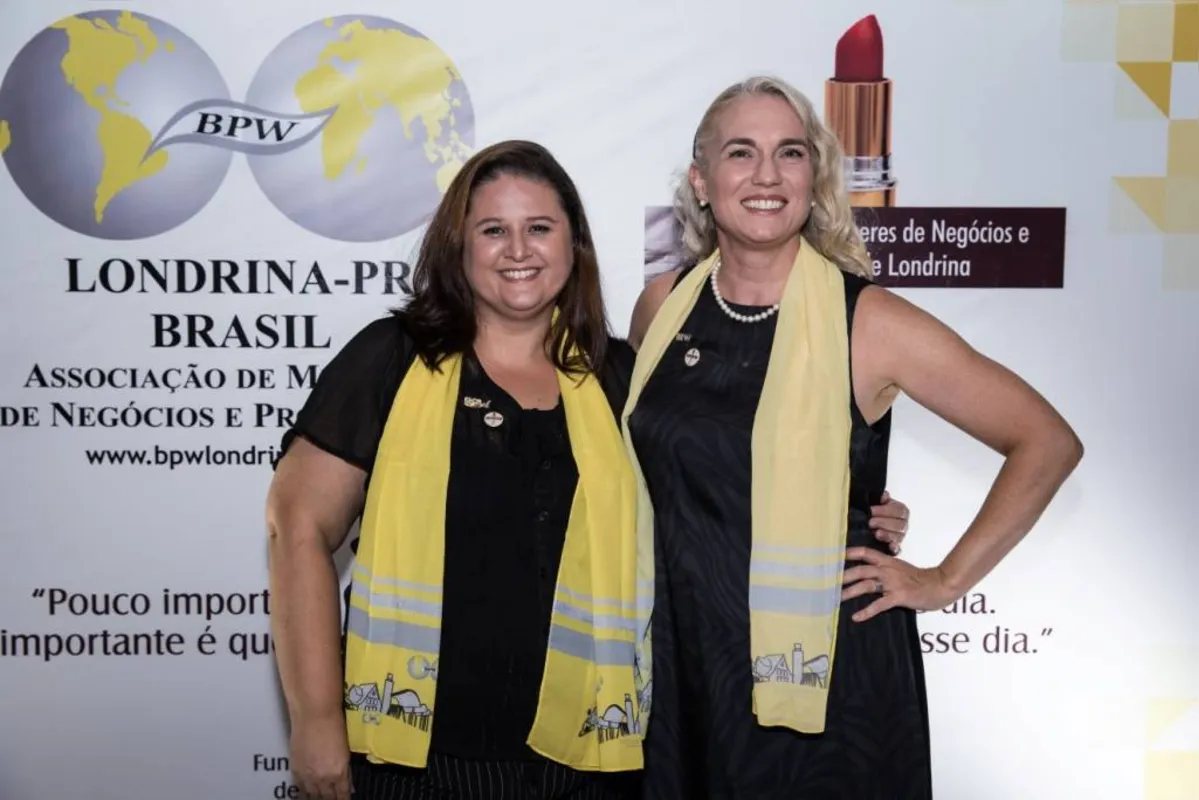 Rossana Gontijo Lobo e Angela Roeder