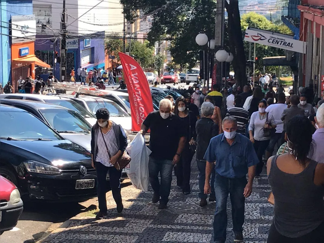 Imagem ilustrativa da imagem Prefeitura pede pressa em decisão do TJ sobre reabertura do comércio