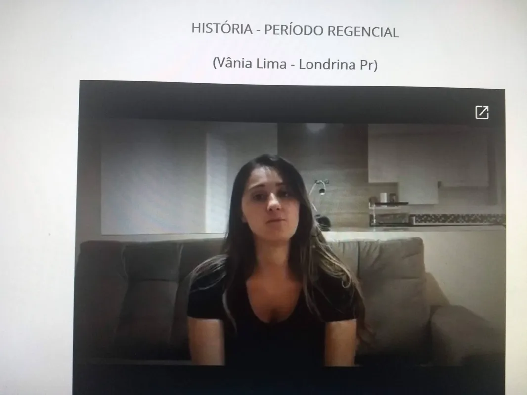 Os vídeos possuem de 10 a 15 minutos e utilizam linguagem de fácil compreensão