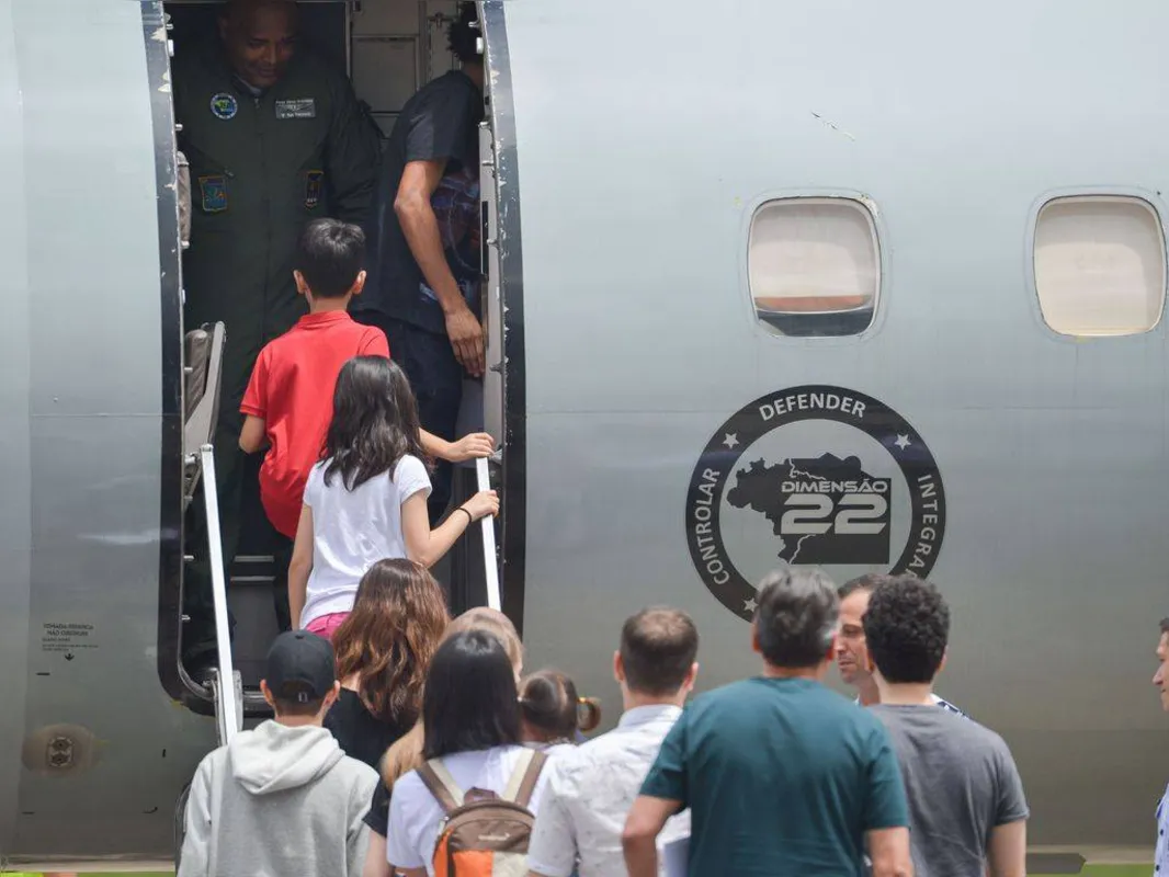 Imagem ilustrativa da imagem Repatriados de Wuhan enfrentam 3ª quarentena com o vírus no Brasil