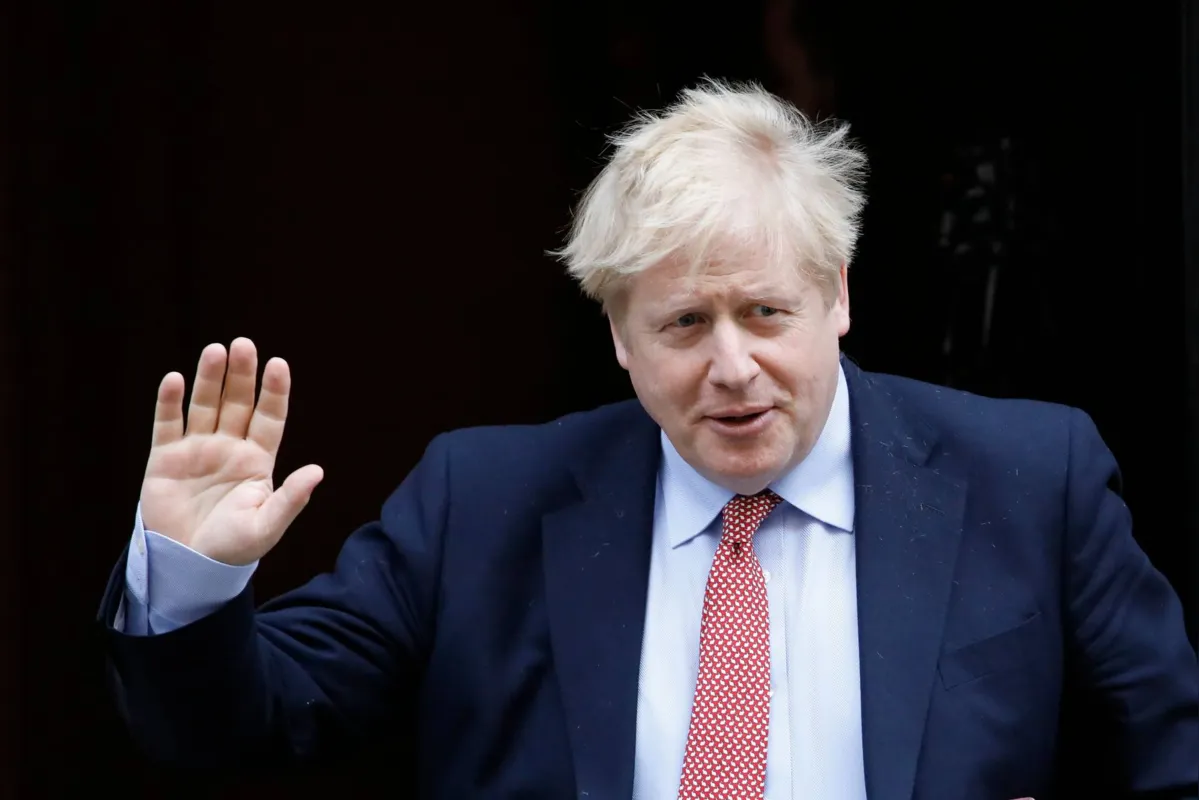 Imagem ilustrativa da imagem Sintomas de coronavírus pioram, e Boris Johnson vai para UTI