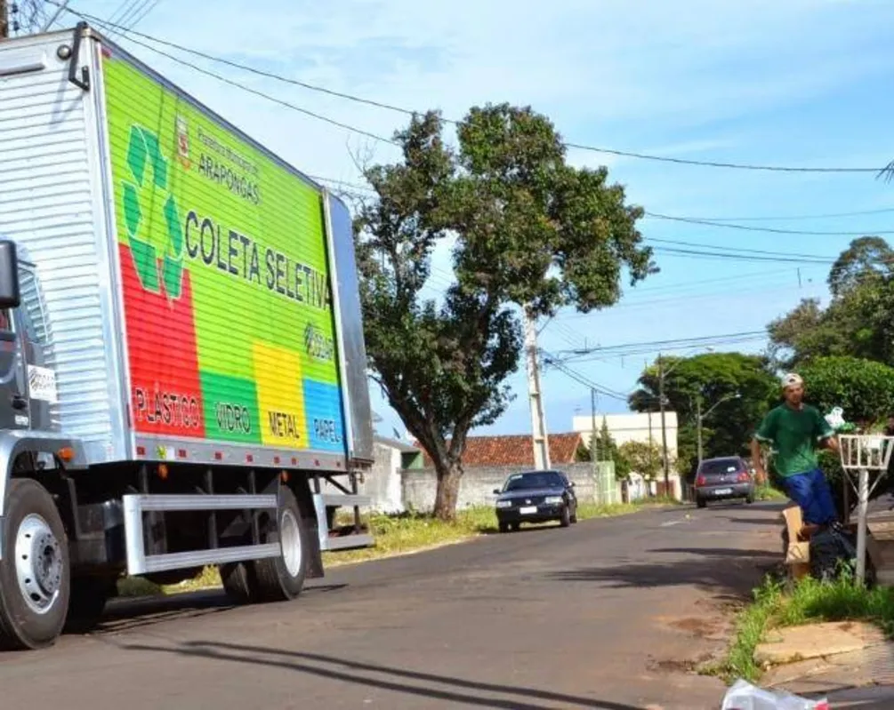 Imagem ilustrativa da imagem TC suspende licitação de Arapongas para coleta de lixo