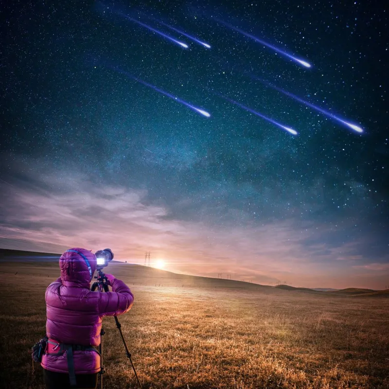 Imagem ilustrativa da imagem Terra passa pelo 'rabo do cometa' e vai ter chuva de meteoritos durante a madrugada
