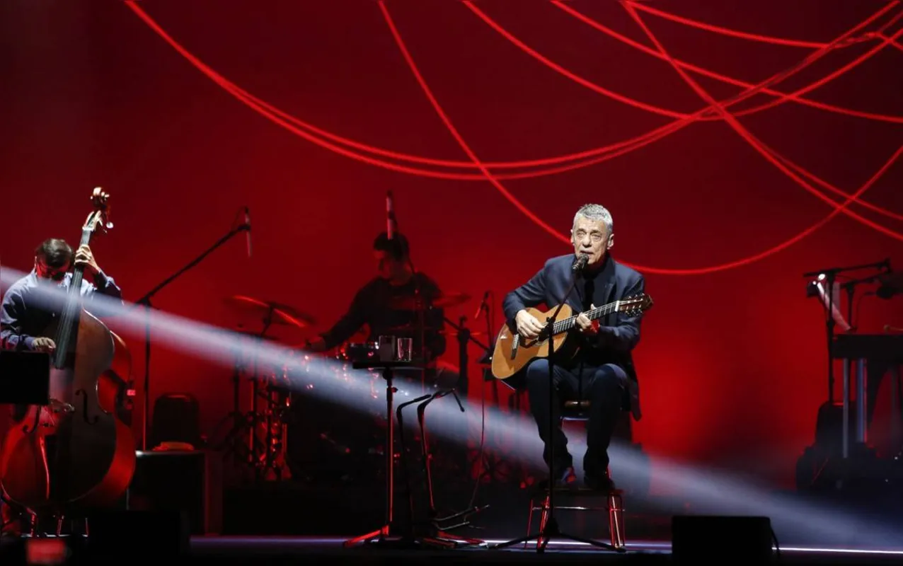 Chico Buarque: com o álbum Caravanas ele conquistou o Grammy Latino de 2018 em duas categorias
