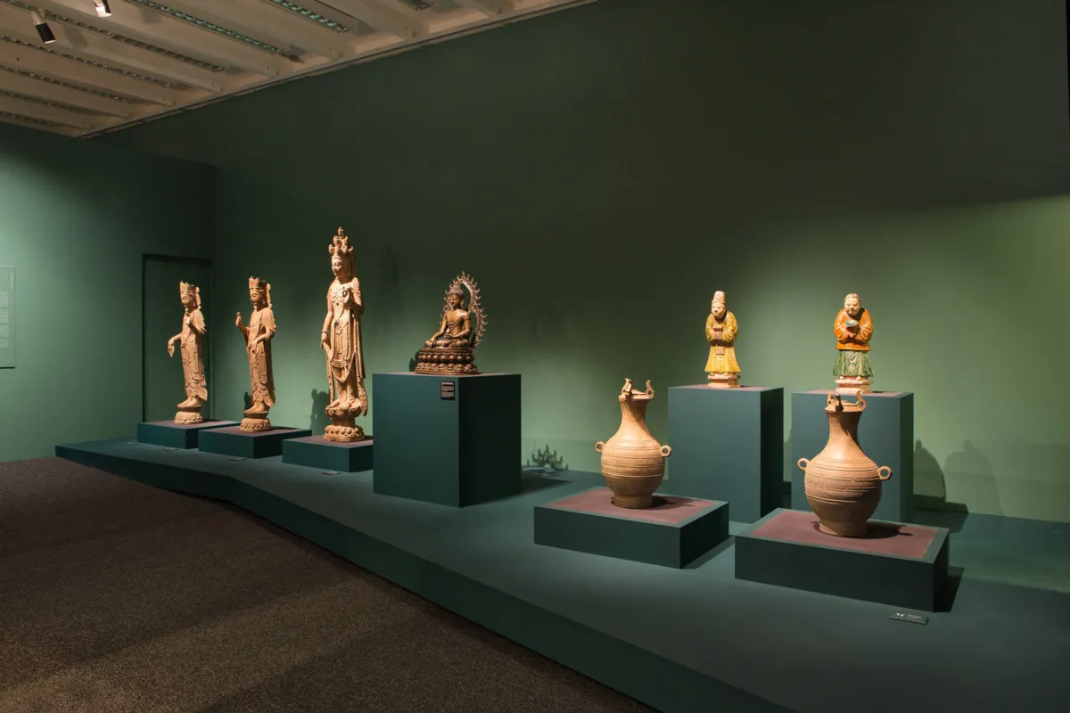 Exposição "Ásia a terra, os homens, os deuses", entre as preciosidades do MON que podem ser visitadas virtualmente