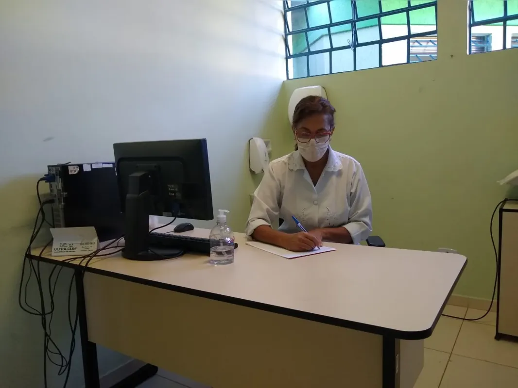 A enfermeira Sueli da Silva Paulino trabalha na avaliação e triagem em uma UBS: "Estamos ajudando nossa população, o nosso patrimônio"
