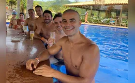 Ator global no resort do Norte Pioneiro