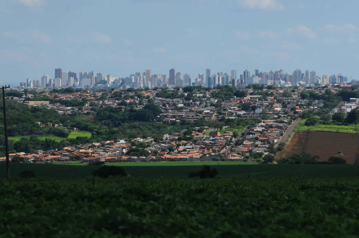 Imagem ilustrativa da imagem Assembleia aprova decreto de calamidade pública em Londrina e mais 21 cidades