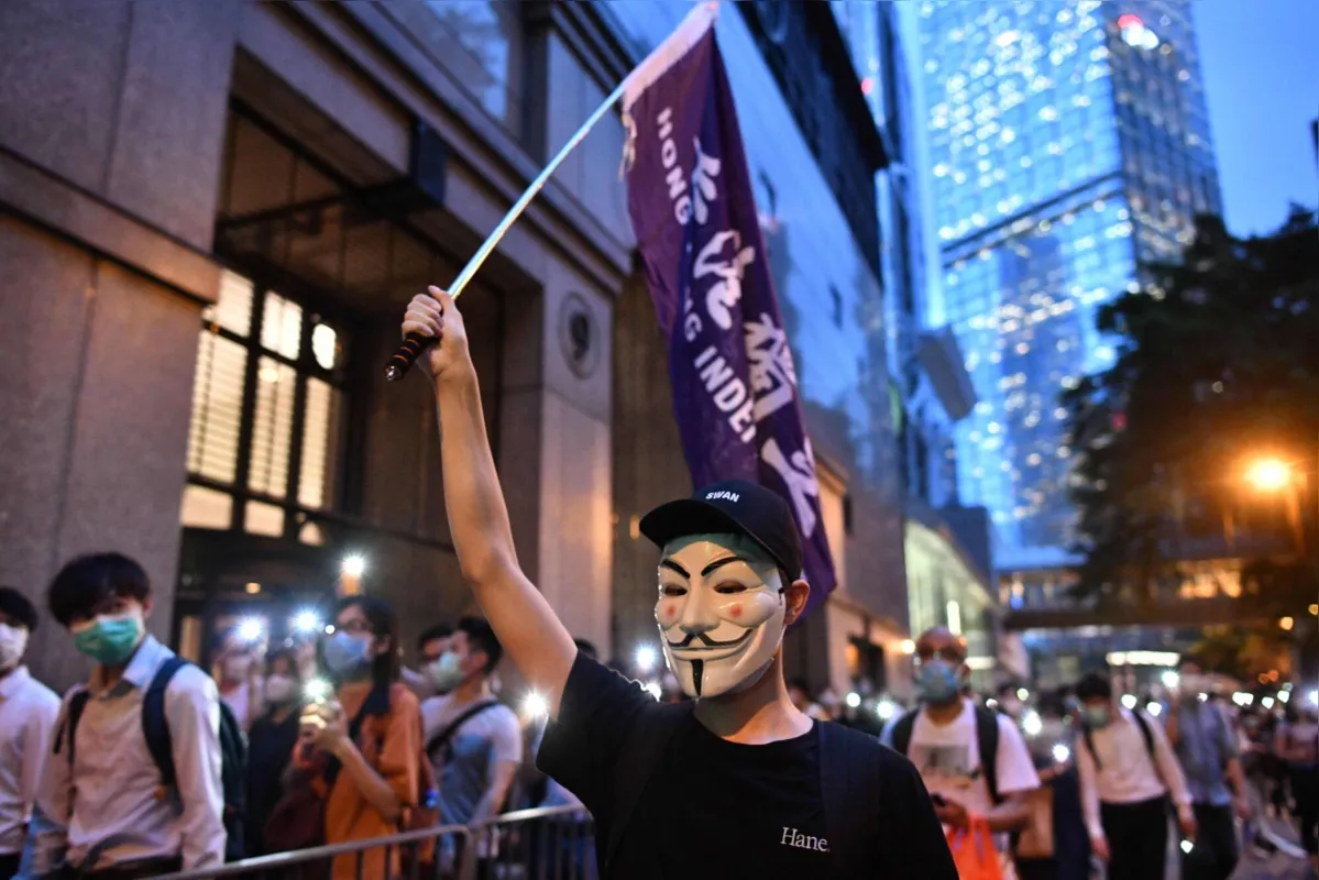 Mais de 96 países enfrentaram ao menos uma manifestação violenta no ano passado, como os protestos pela democracia em Hong Kong 