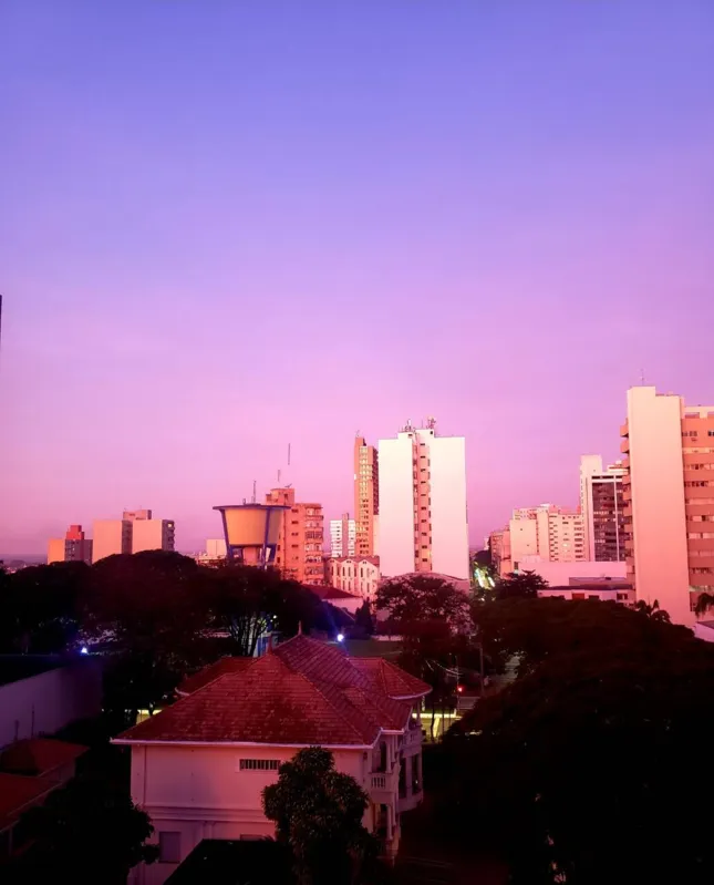 Imagem ilustrativa da imagem Cores quentes